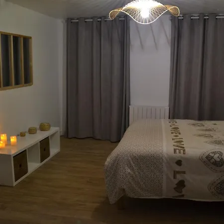 Διαμέρισμα Triplex 110 M2 Centre Historique Avec Jacuzzi Ντινάν
