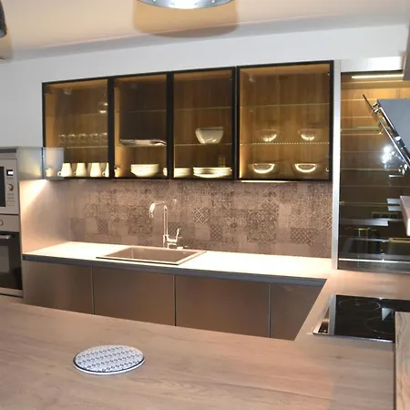 Triplex 110 M2 Centre Historique Avec Jacuzzi