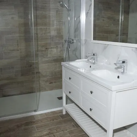 Triplex 110 M2 Centre Historique Avec Jacuzzi Apartment *